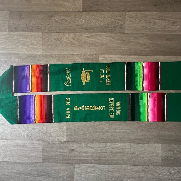 Graduation scarf 🧣🎓✨ - Picture 1 of 2